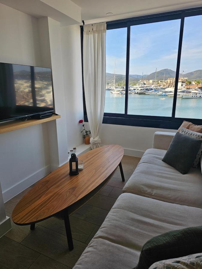 Tres Grand Deux Pieces Marines De Cogolin Apartment Exterior photo